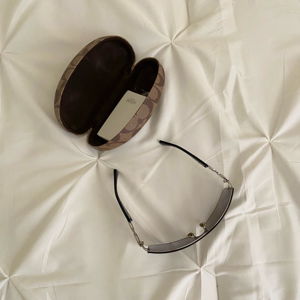 Authentic Coach Sunglasses with Clamshell Case Black Brown Signature C